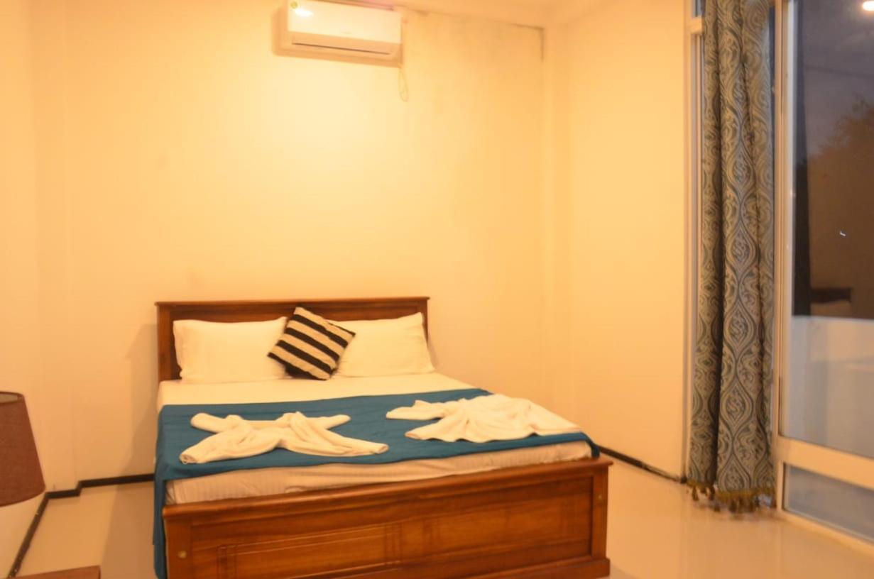 Vidushi Home Minuwangoda Esterno foto