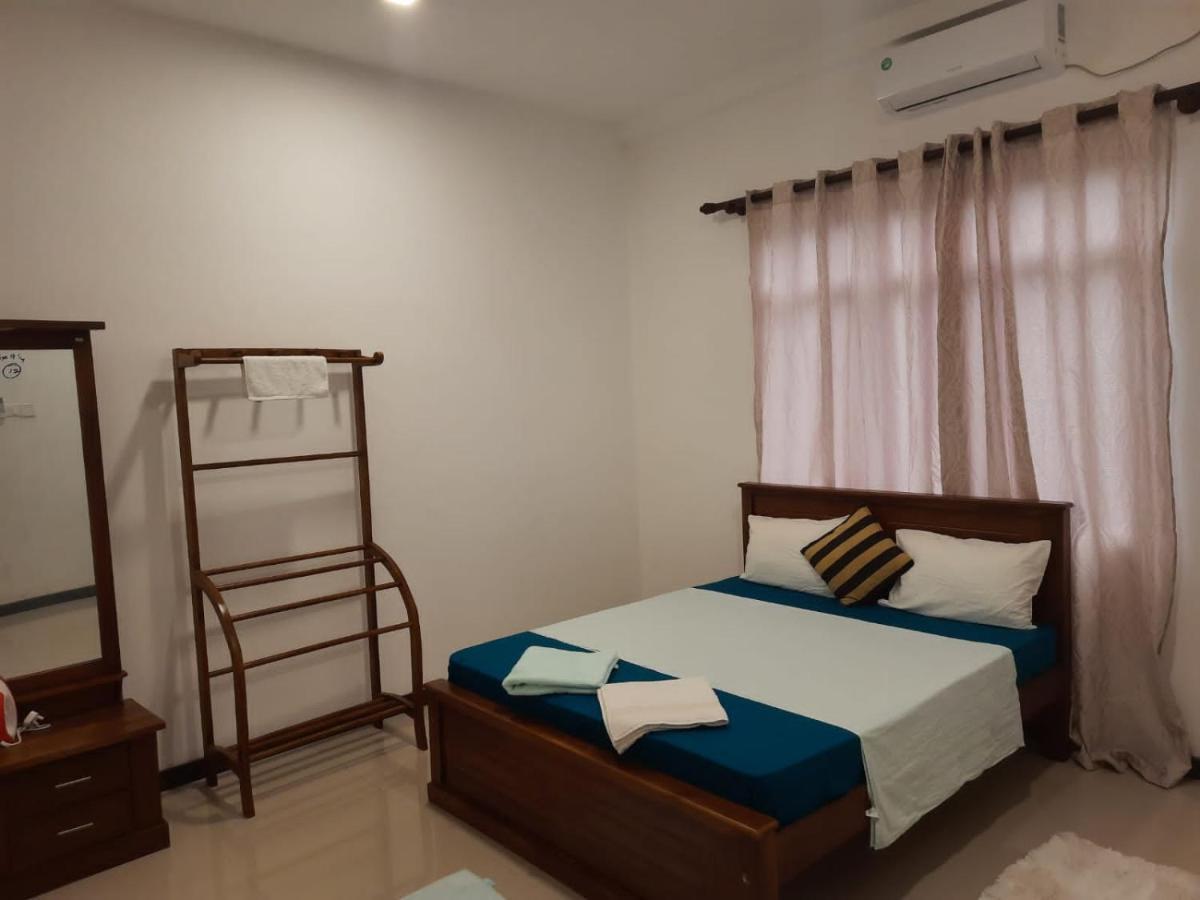 Vidushi Home Minuwangoda Esterno foto