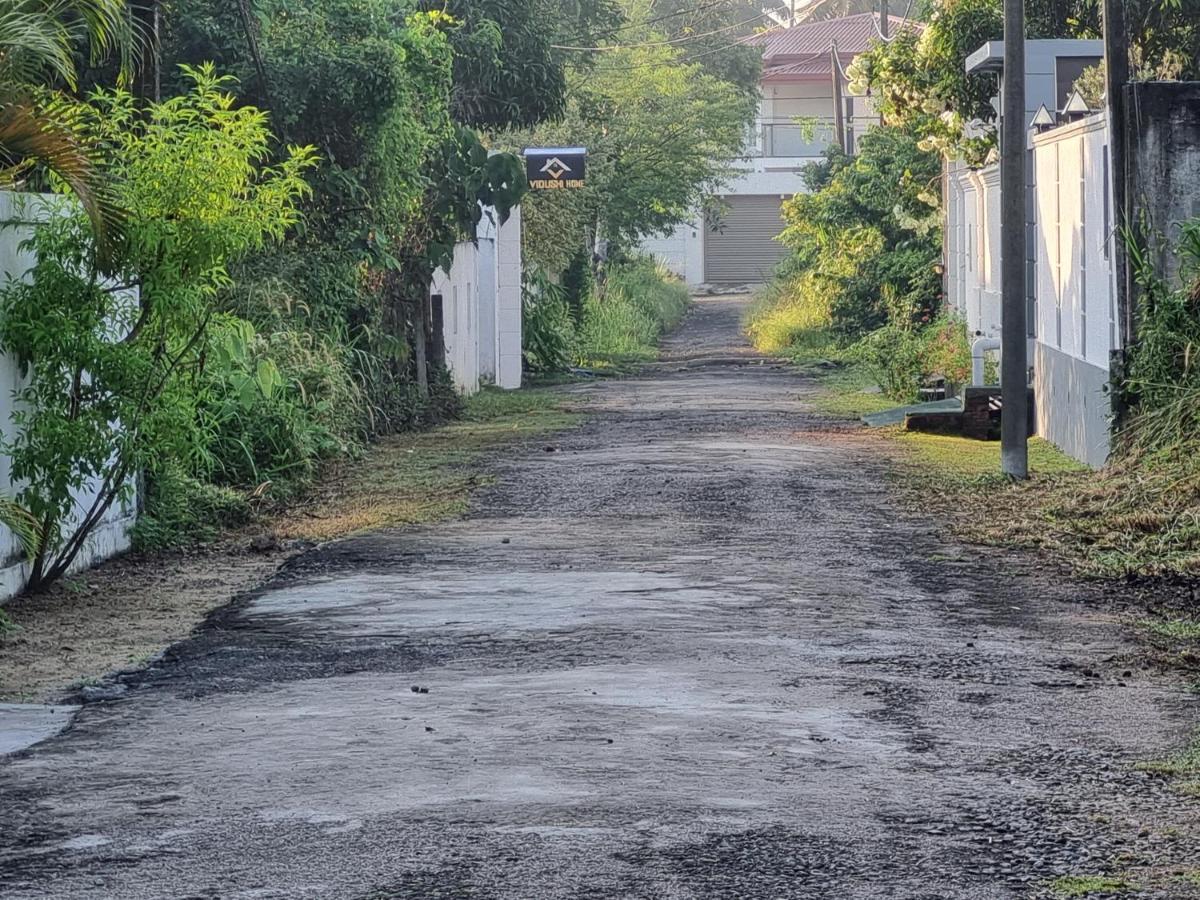 Vidushi Home Minuwangoda Esterno foto