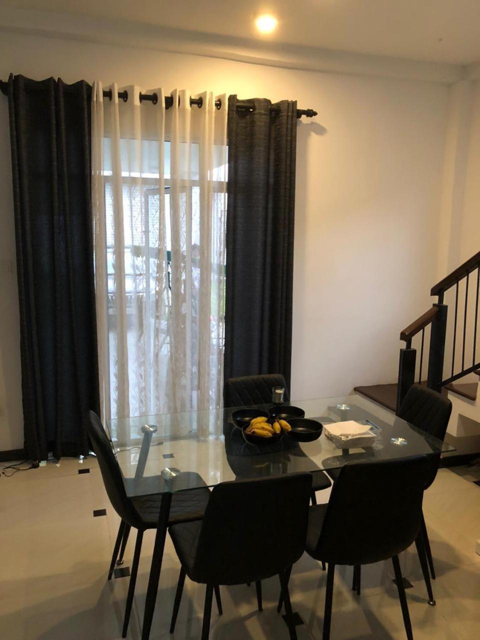 Vidushi Home Minuwangoda Esterno foto