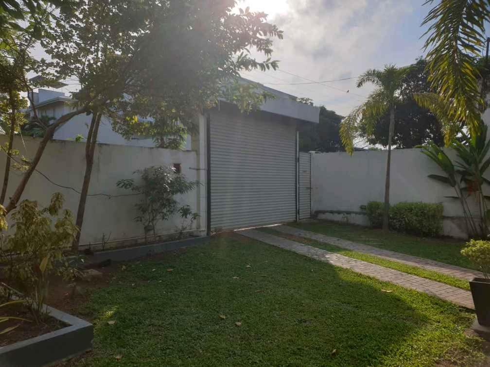 Vidushi Home Minuwangoda Esterno foto